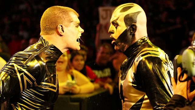 WWE Night of Champions 2014 : 3 Possible Endings for Usos vs. Goldust and Stardust