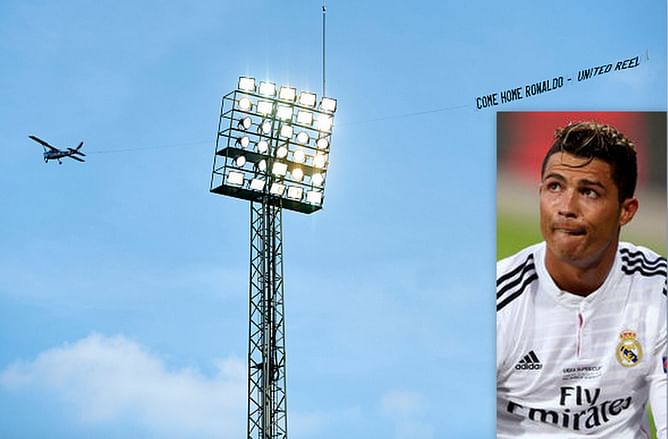Video: Cristiano Ronaldo's reaction to the "Come home" flying banner by Manchester United fans
