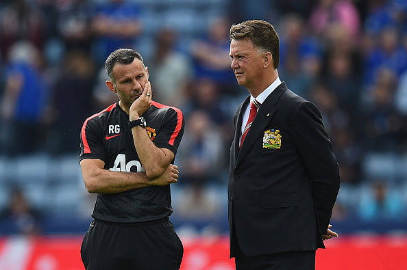 Ruud Gullit criticises Manchester United boss Louis van Gaal, says he