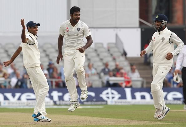 Varun Aaron to play for Durham in County Championship