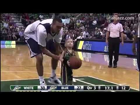 5 year old JP Gibson takes part in open scrimmage for Utah Jazz
