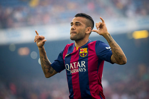 Reports: Barcelona's Dani Alves will move to Manchester United next year