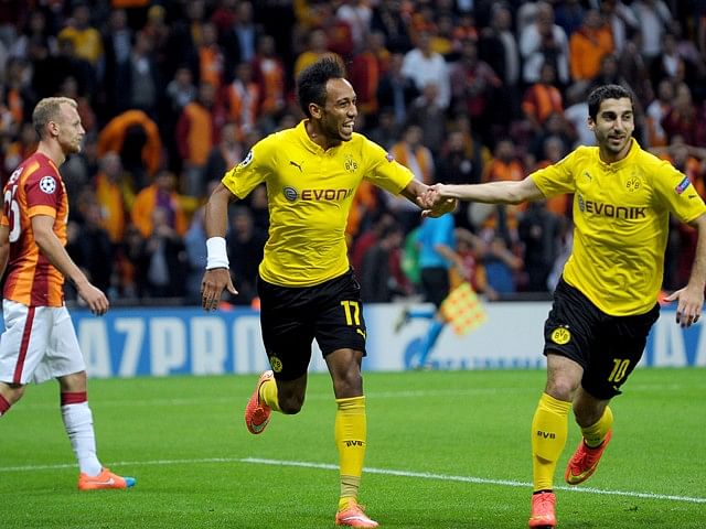 Highlights: Borussia Dortmund dismantle Galatasaray 4-0 to stay top of Group D