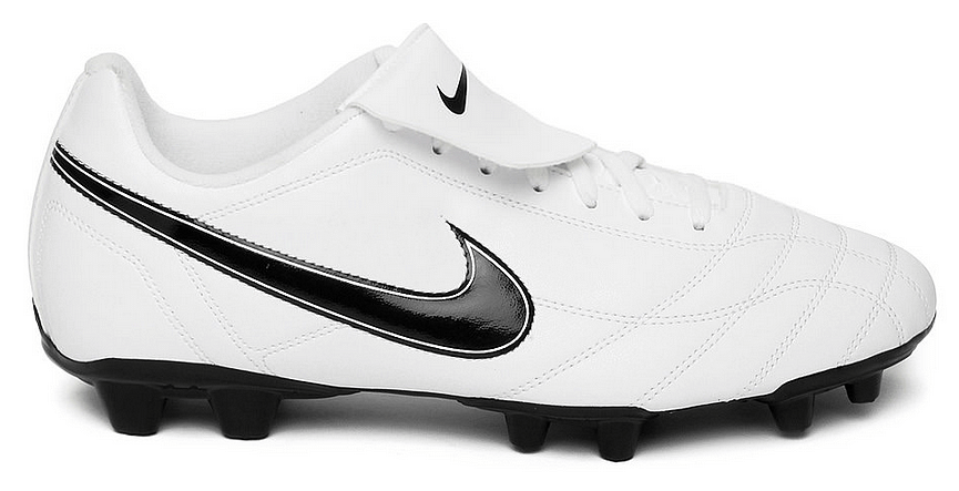 Page 9 - Best football boots to buy 
