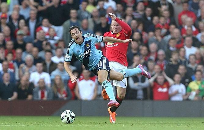 Stewart Downing: "England would have won the 2006 World Cup if Rooney hadn't got a Red Card"
