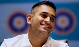 Mahendra Singh Dhoni buys Ranchi franchise of Hockey India League