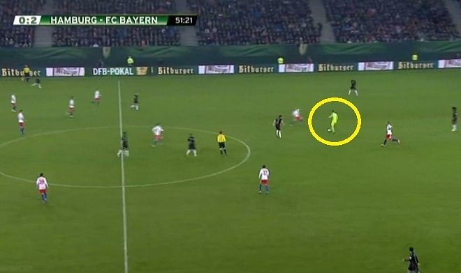 Video: Bayern Munich goalkeeper Manuel Neuer plays as a defensive midfielder in German Cup