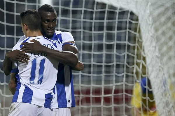 FC Porto slam Arouca 5-0
