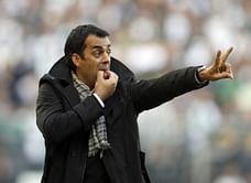 Werder Bremen sack coach Robin Dutt
