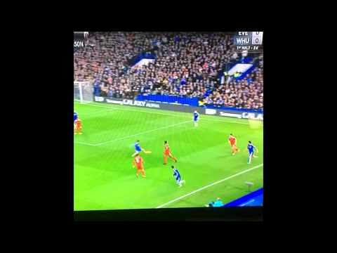 Video: Hazard, Fabregas and Oscar troll West Brom players with their ultimate passing skills