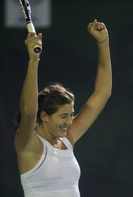 Wave Punjab Marshallâs Garbine Muguruza won the crucial womenâs singles to keep her side in the contest