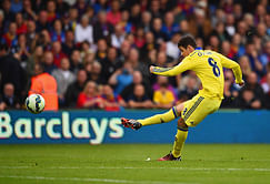 Oscar: I like the responsibility of helping younger players at Chelsea