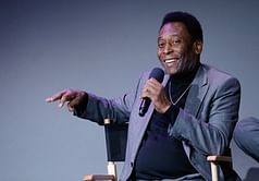 Pele recovering after undergoing successful surgery