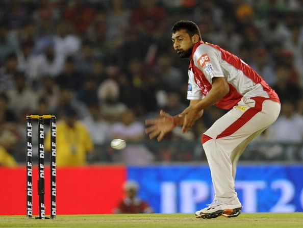 Praveen Kumar's gold chain stolen from Vidarbha Cricket Stadium in Nagpur
