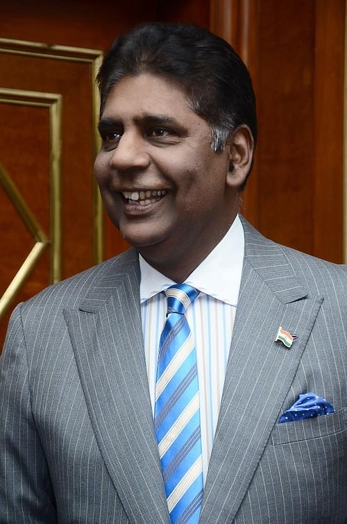 Vijay Amritraj Biography, Achievements, Career Info, Records, Stats