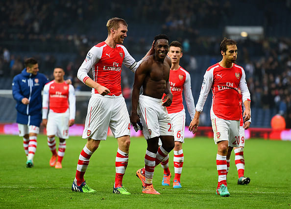 Both Arsenal and Chelsea faced parked buses, but the Gunners came away with all three points