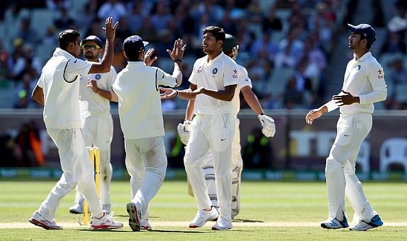 Australia vs India 2014/15 - 3rd Test, Day 1: India slightly ahead after restricting Australia to 259/5