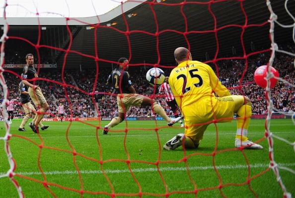 Top 10 fluke goals in football