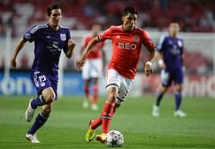 Rumour: Manchester United emerge as favourites for Enzo Perez's signature