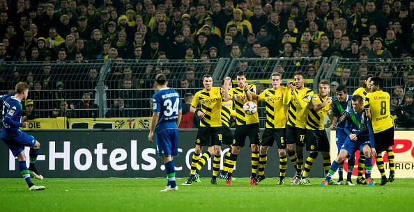 Bundesliga: Wolfsburg hold Borussia Dortmund 2-2