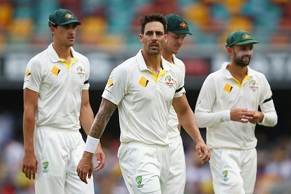Australia v India 214/15 - 2nd Test, Day 4, Lunch: Mitchell Johnson's three-wicket burst leaves India in trouble at 157/7