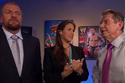 Backstage news on Raw meeting, Batista with James Bond, more