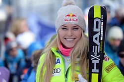 Lindsey Vonn breaks all-time record with 63rd World Cup win