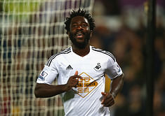 Wilfried Bony completes Manchester City switch from Swansea