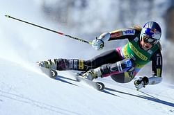 Lindsey Vonn equals World Cup wins record in Alpine skiing