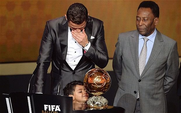 Cristiano Ronaldo: 2013 FIFA Ballon d'Or winner in GIFs