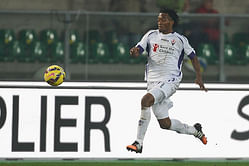 Juan Cuadrado bids farewell to Fiorentina fans ahead of Chelsea move