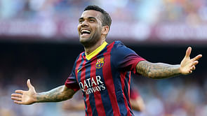 Dani Alves's Barcelona future slips into incertitude as Premier League elite loom large