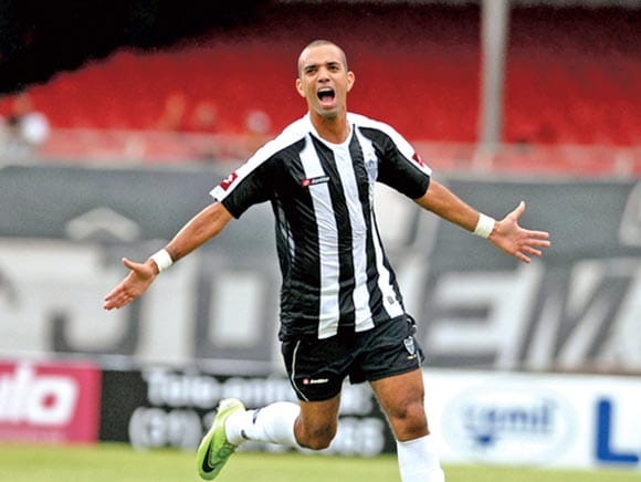 Shandong Luneng sign Brazil striker Diego Tardelli from Atletico Mineiro