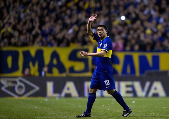 Former Argentina midfielder Juan Riquelme announces retirement