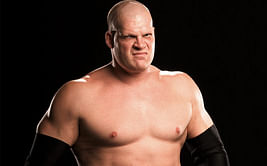 Kane sets new Royal Rumble record