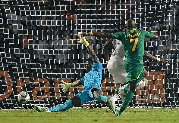 Senegal defeat Ghana 2-1 thanks to injury-time goal from Moussa Sow