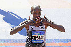 Wilson Kipsang will defend his London Marathon title in April