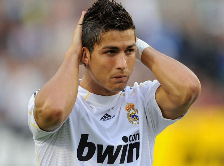 Humour: 12 completely ridiculous reasons why some people dislike Cristiano  Ronaldo