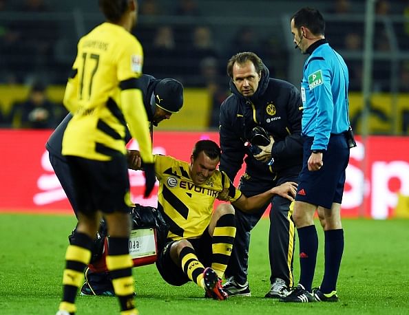 Borussia Dortmund's Kevin Grosskreutz sidelined for six weeks with thigh injury