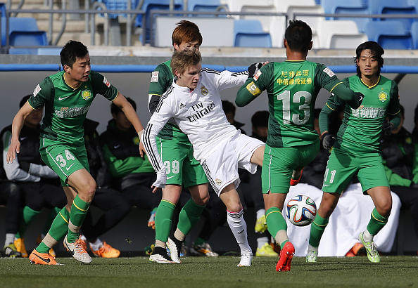 Video: Martin Odegaard sets up two goals in debut for Real Madrid Castilla