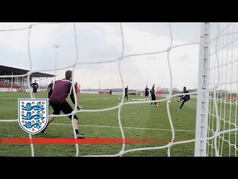 Video: Wayne Rooney, Danny Welbeck and Harry Kane try to beat Joe Hart in England training