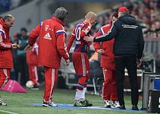 Bayern Munich lose Arjen Robben to injury