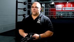 More accusations of unprofessional behavior by WWE trainer Bill DeMott