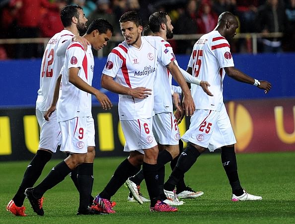 Reigning champions Sevilla defeat Villareal 5-2 on aggregate to advance in Europa League