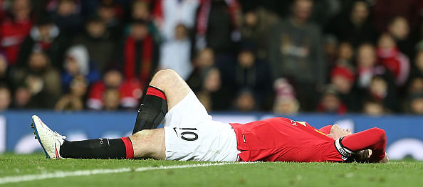 Video: Wayne Rooney was knocked out cold in boxing match at home by Phil Bardsley