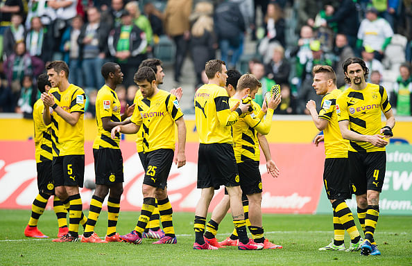 League Roundup: Bayern Munich, Wolfsburg Win While Dortmund Lose In ...