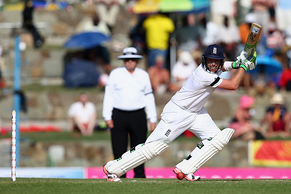 Ian Bell hundred puts England in control