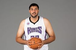Interview with Sim Bhullar: "Overwhelmed by the support India has shown in achieving my dream"
