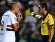 Luis Fabiano red card