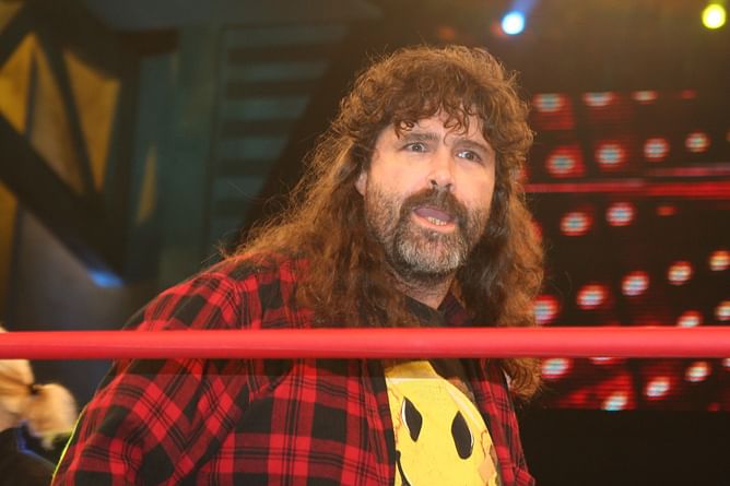 WrestleMania 31 DVD, Mick Foley thanks Barrett and more